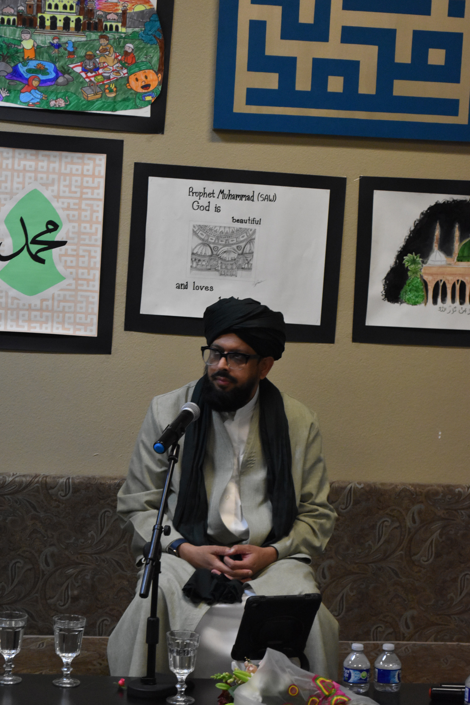Mehfil-e-Milad 10-5-2024 (24) Mehfil-e-Milad 10-5-2024 (24)